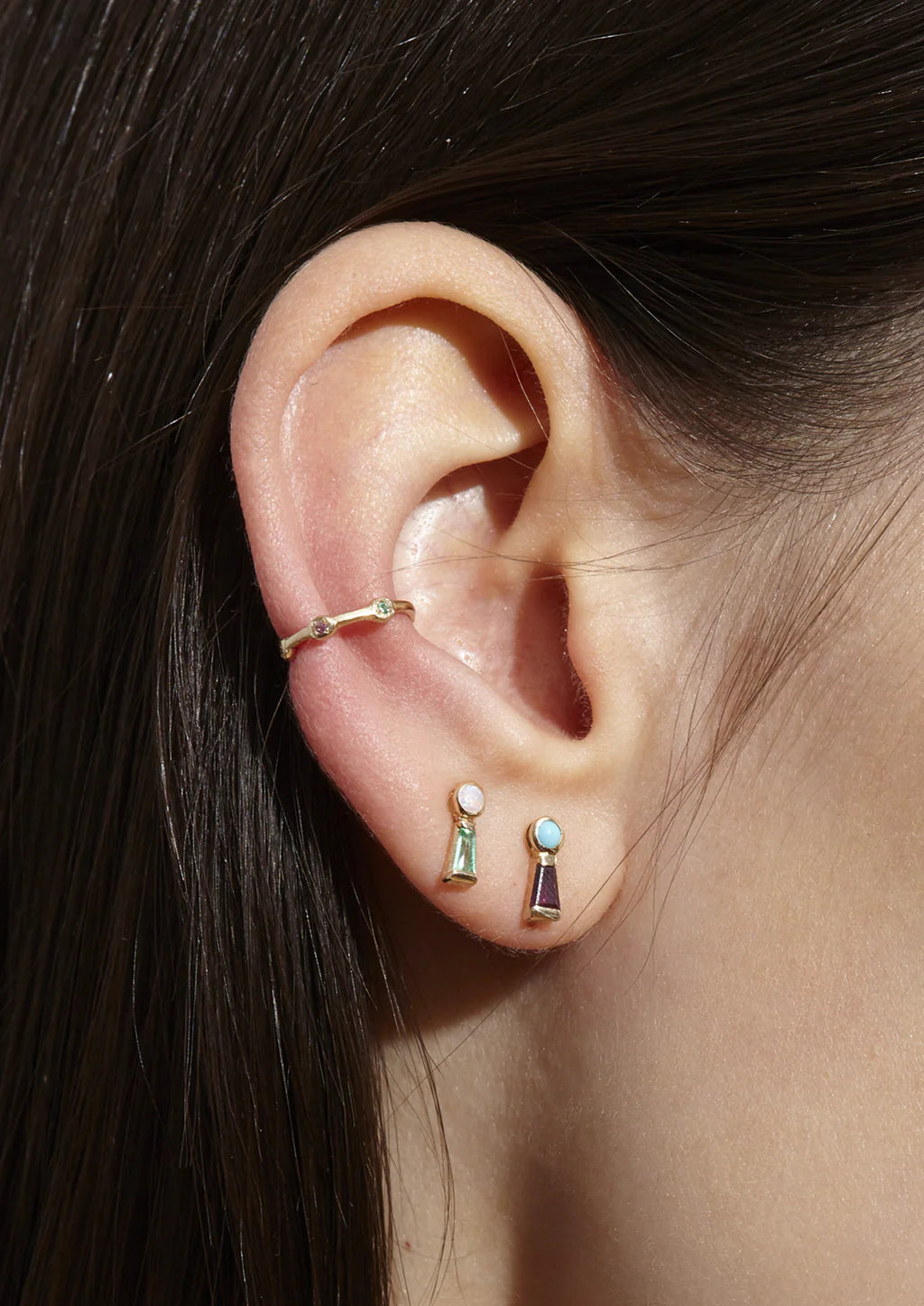 SINGLE The Garnet Keyhole Stud with Turquoise