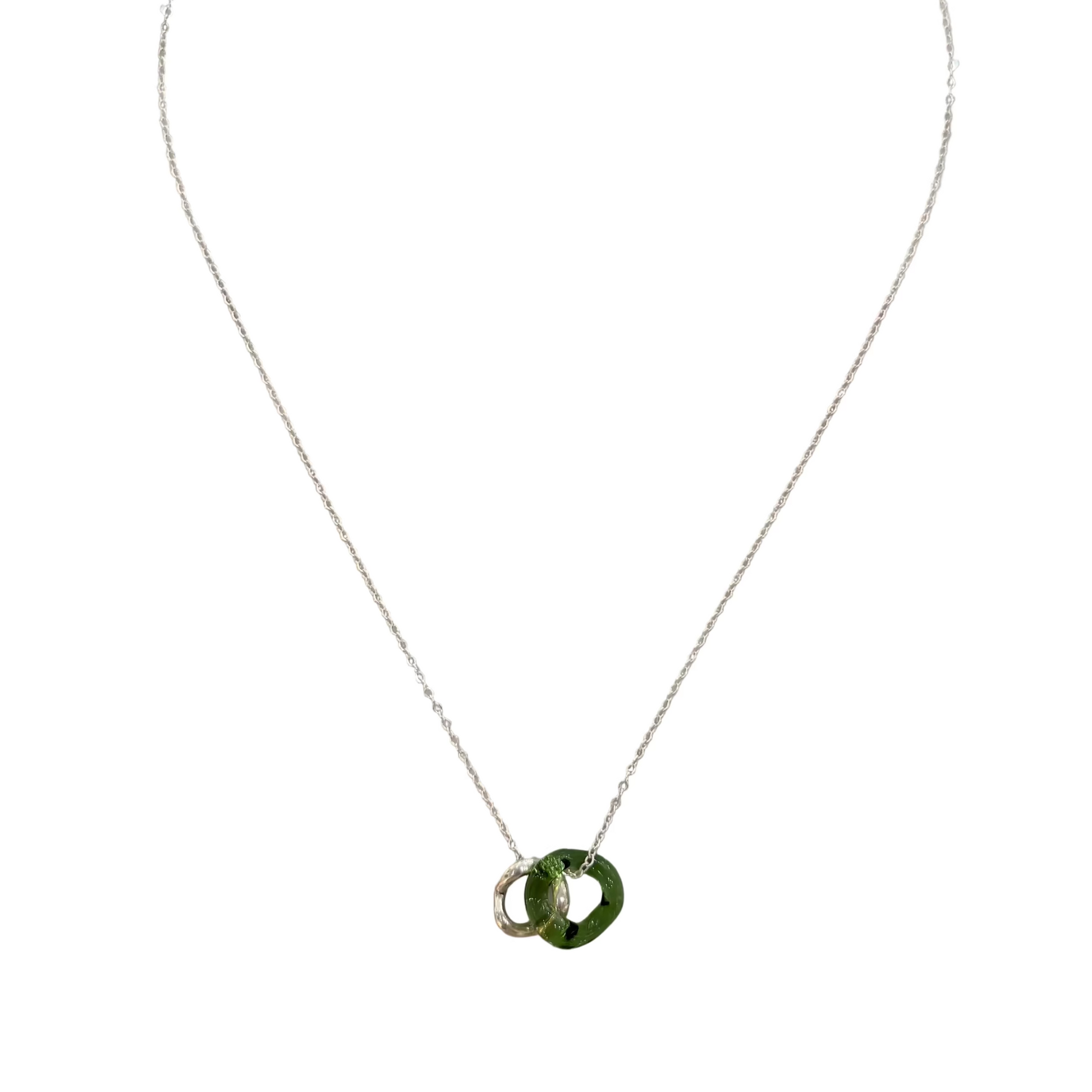 Silver and Green Onda Necklace
