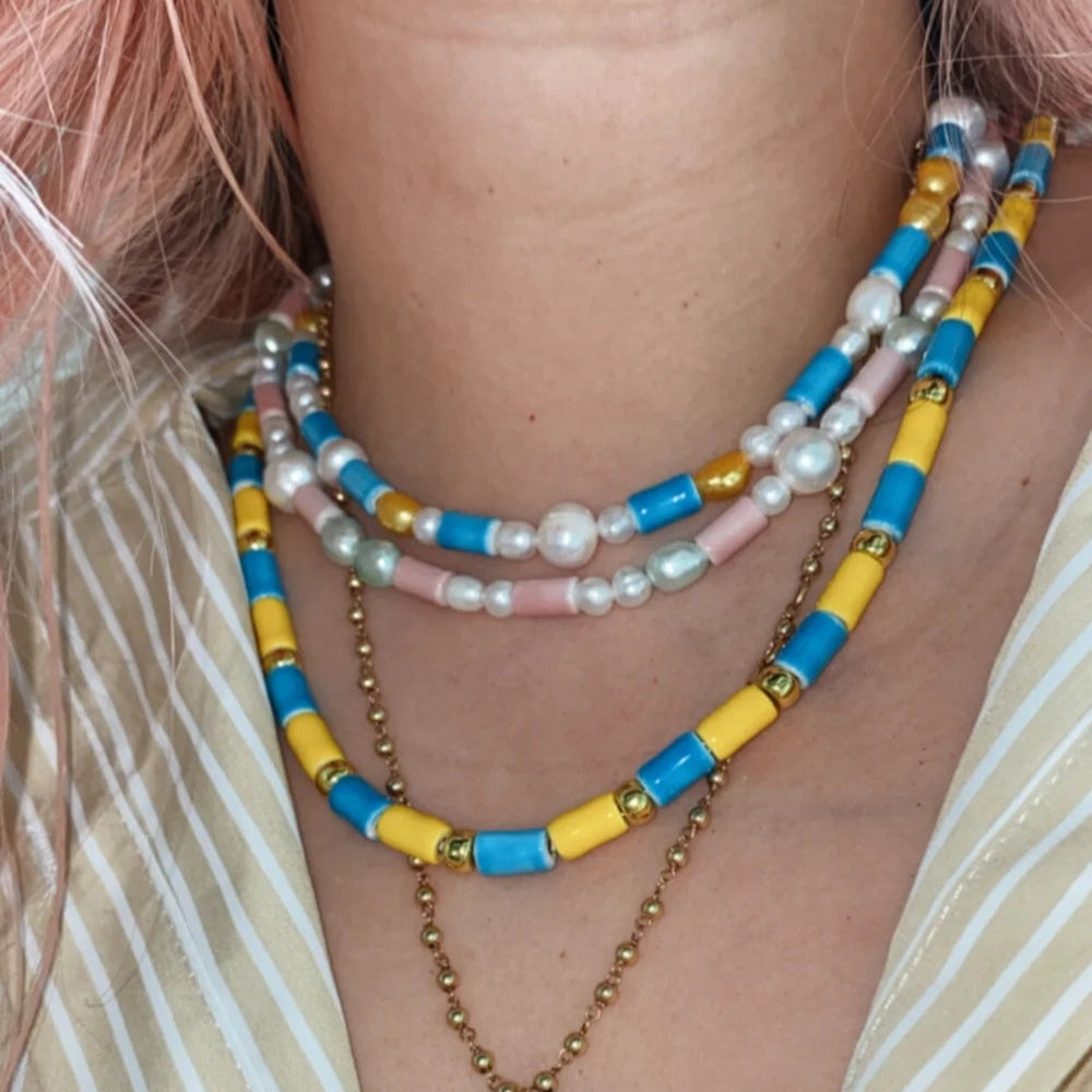 Pearly Poolside Necklace