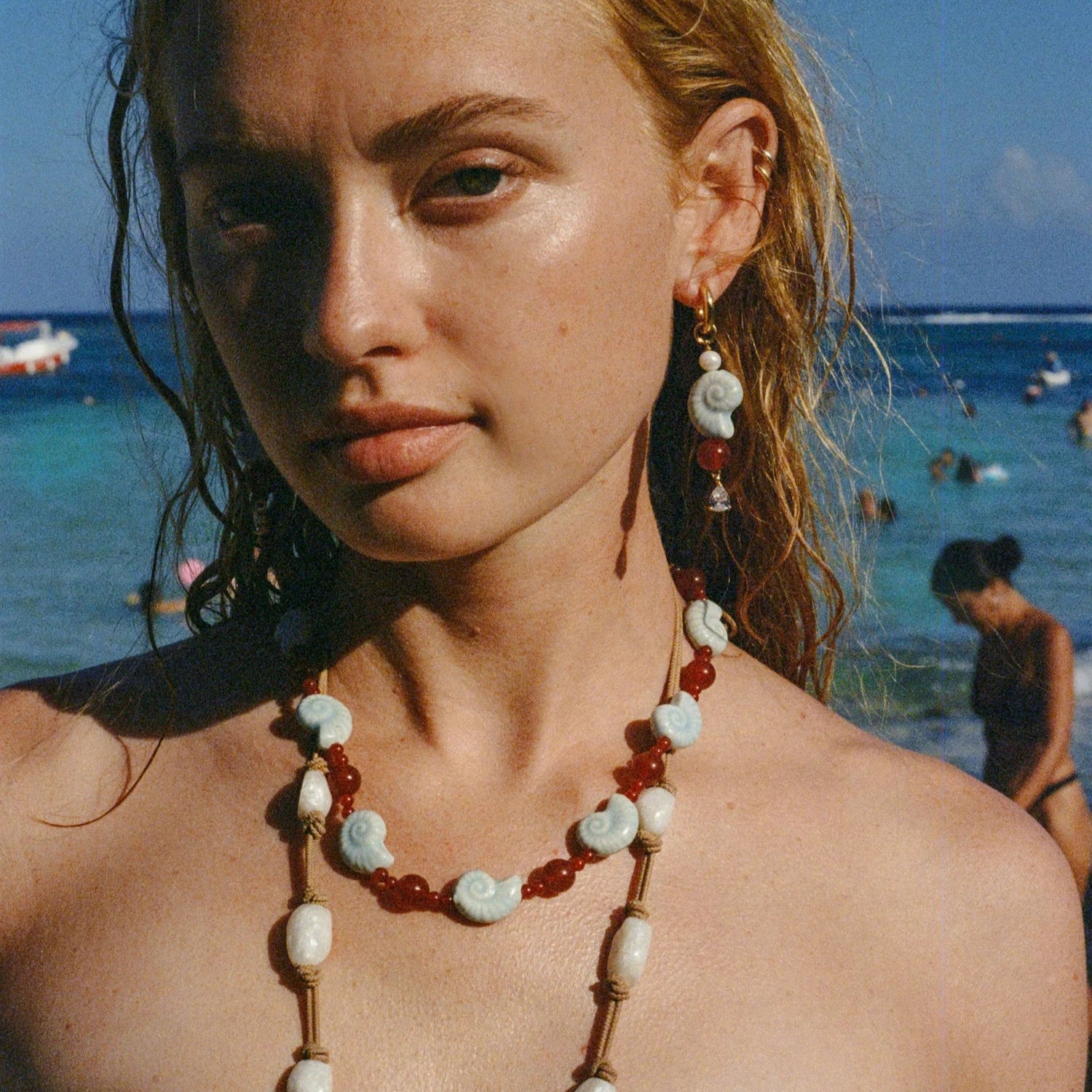 Wave Necklace in Pink